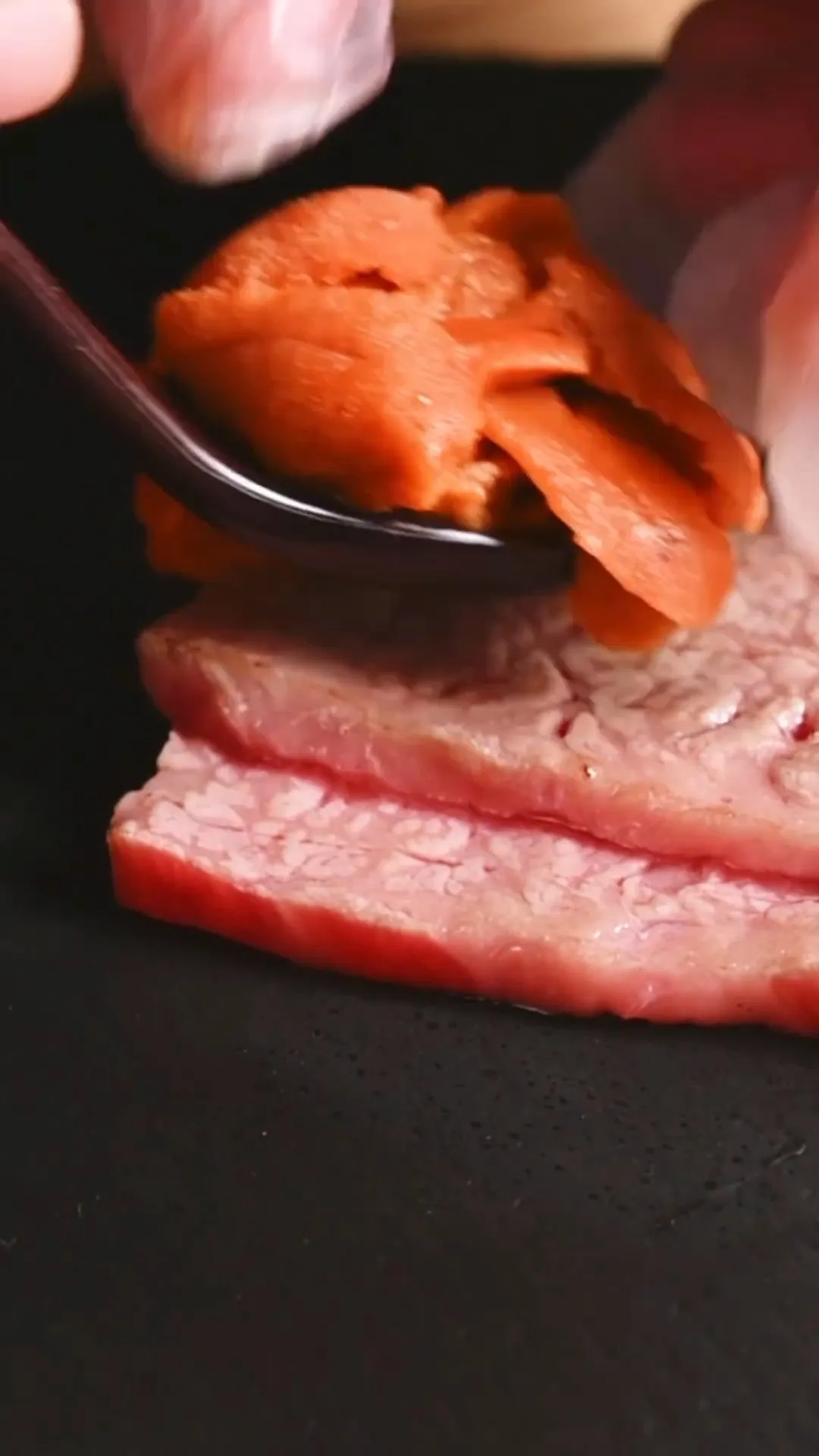店主が厳選して仕入れたお肉をおすすめの焼き方でお楽しみくださ...